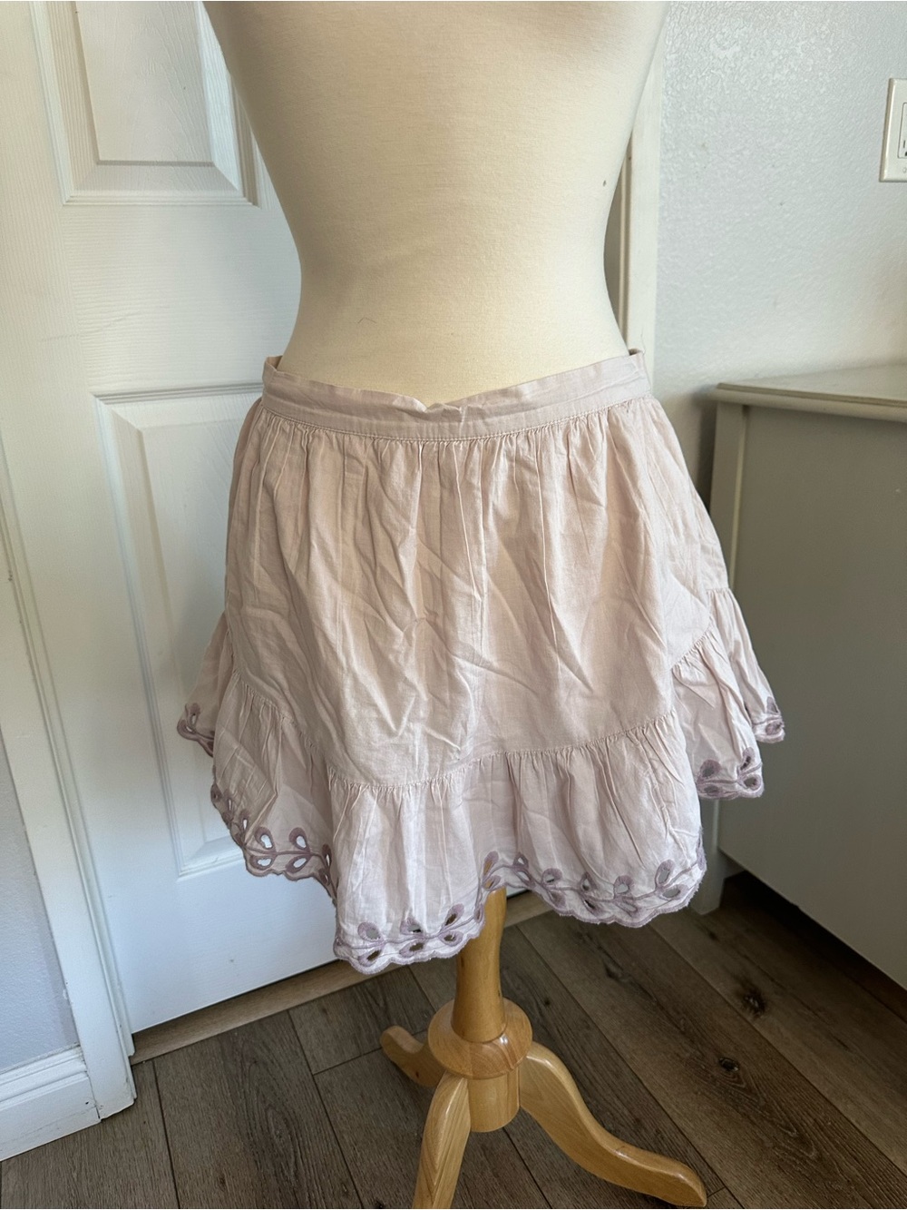 American Eagle Outfitters Blush Eyelet-Trim Skater Skirt